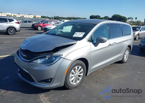 2018 Chrysler Pacifica Touring Plus из США, поврежденный, VIN 2C4RC1FG3JR323135
